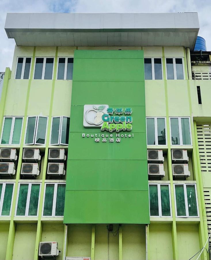 Green Apple Boutique Hotel Kota Kinabalu Exterior photo
